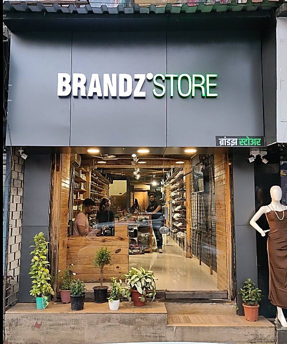 Best Branded Products Store in Vasai West - BRANDZSTORE Shopping Experience